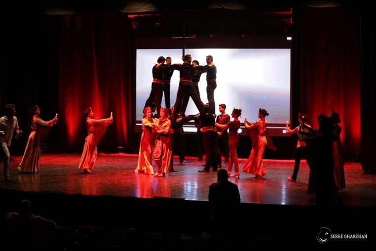 Hamazkayin Armenian Educational and Cultural Association, Knar strikes again in a great performance 
